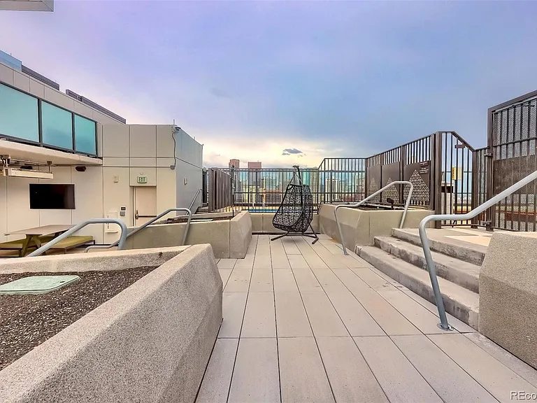 1750 Wewatta St #631 — Photo 44