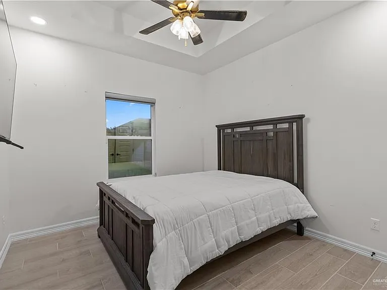 3600 Apex St — Photo 11