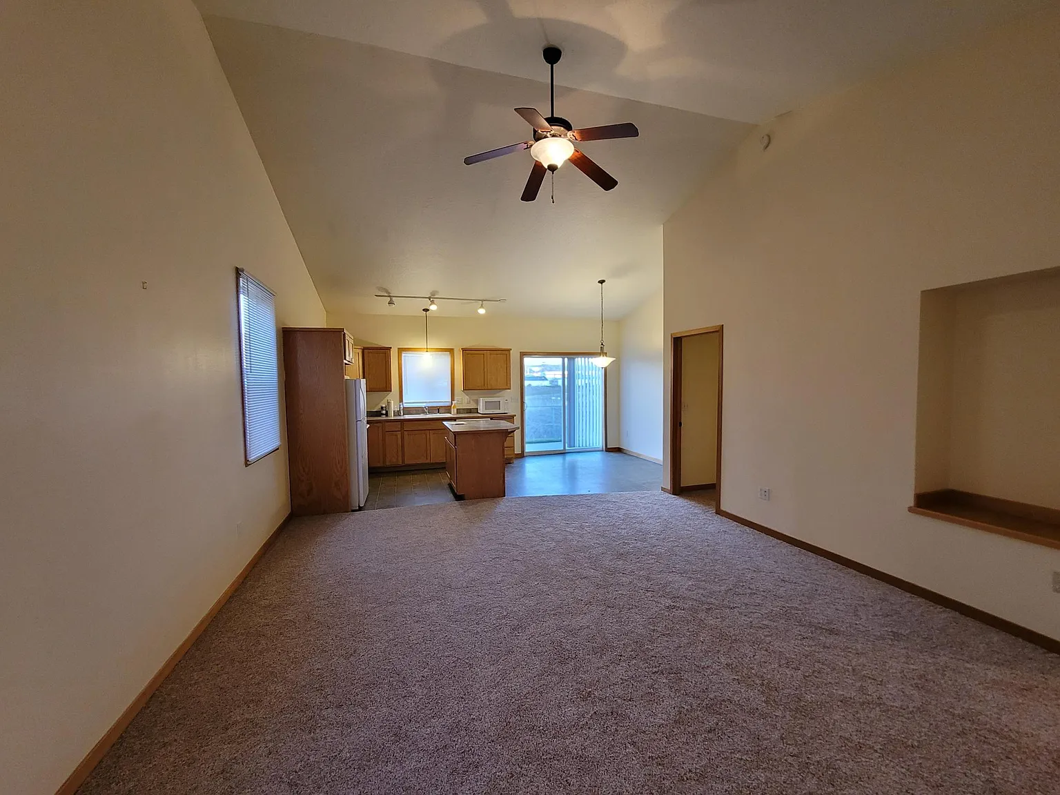 4440 N Sulu St — Photo 2