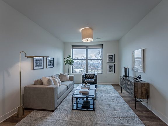 4th image of 999 Wareham Dr #3360332