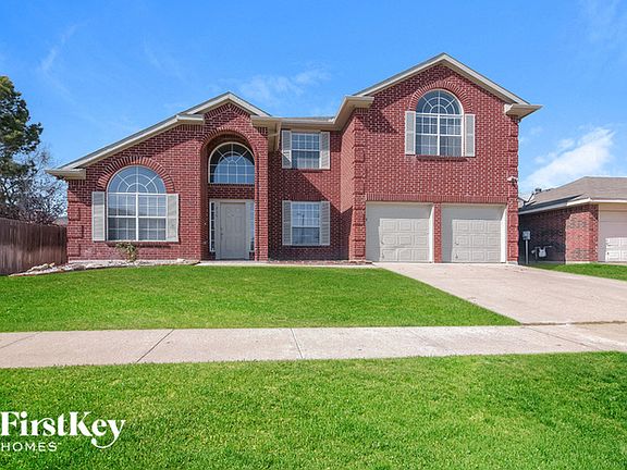 4th image of 215 Quail Meadows Ln