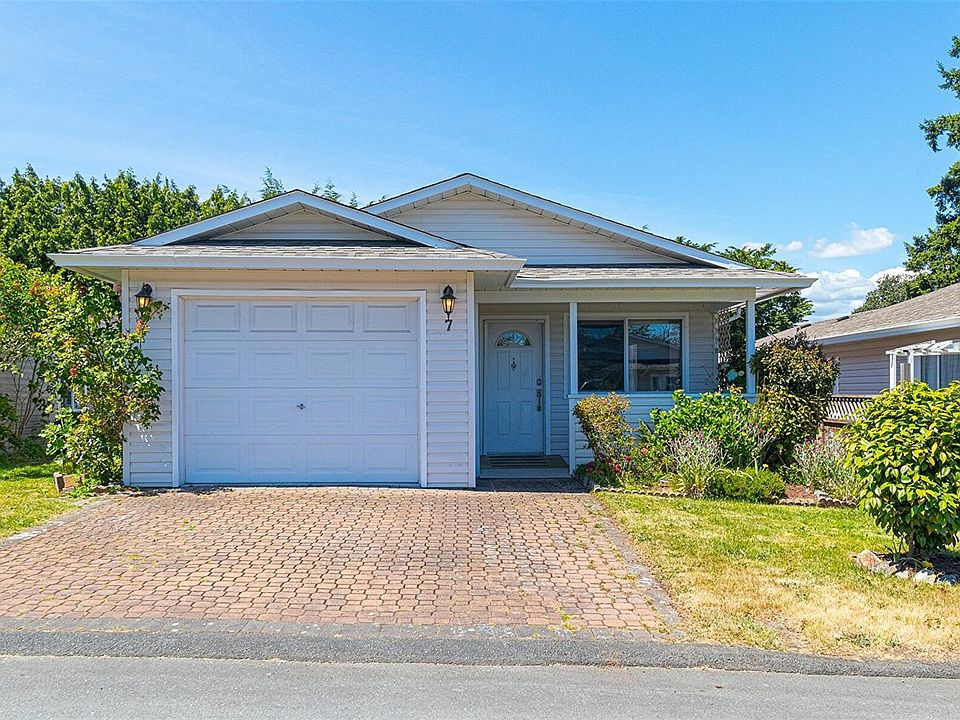 1st image of 7 Eagle Ln