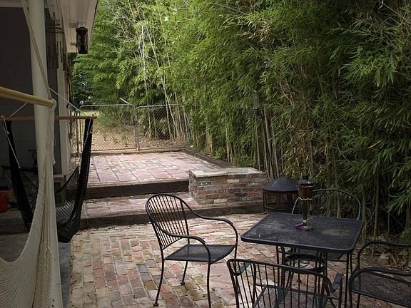 Patio- Firepit