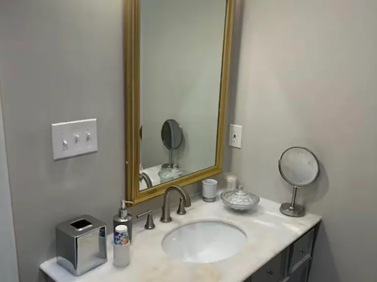 664A York St NE #1A — Photo 11
