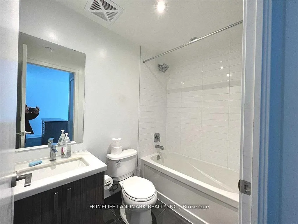 1 bed, $2,390 — Photo 3