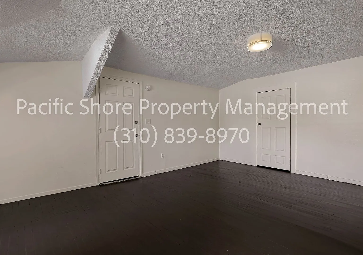 230 Bonnie Brae Apartments — Photo 3