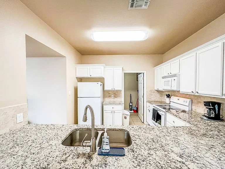 151 Chapel Hill Cir — Photo 16
