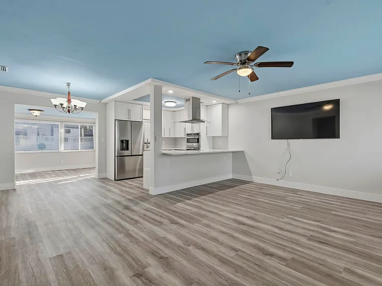 58 Lido Dr — Photo 12