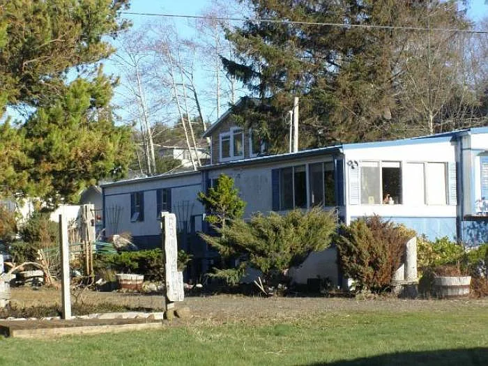 2225 Bilyeu St photo 1