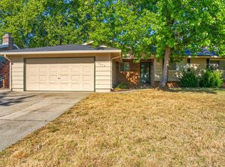 6432 El Camino Dr, Redding, CA 96001