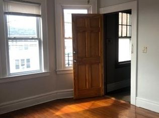 824 Stuyvesant Ave #2, Irvington, NJ 07111