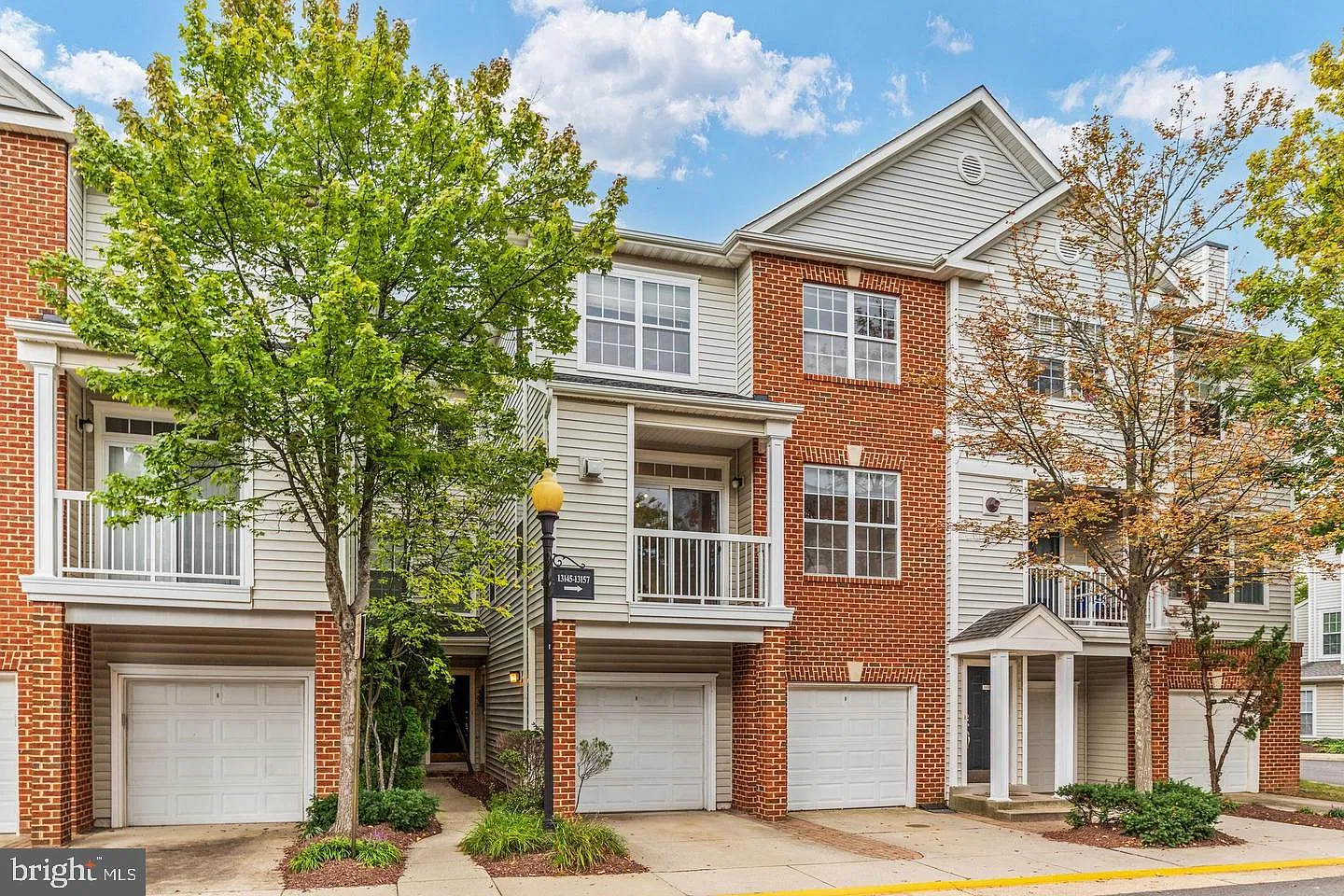 Fox Mill Station Condo — Photo 2