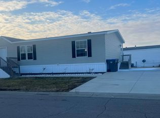 211 Winchester Trl, Goshen, IN 46526