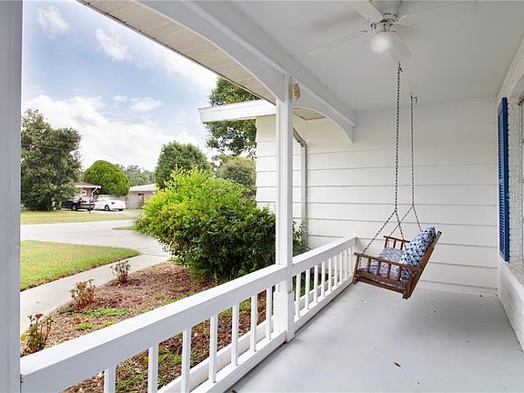 5th image of 1631 Idle Dr