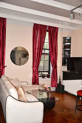 Rented by Corcoran | media 28