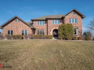 16905 Meadowcrest Dr, Homer Glen, IL
