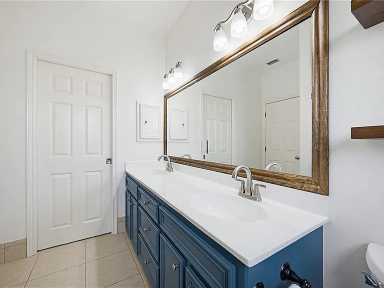 7251 Prairie Dr #6 — Photo 20