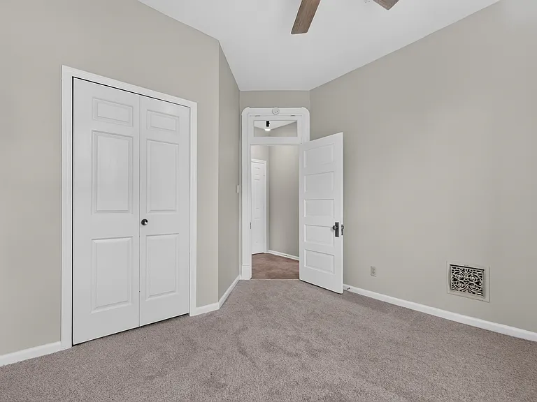 4325 Maryland Ave — Photo 19