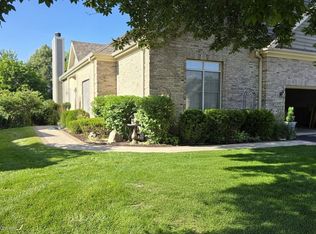 1017 Heron Way, Woodstock, IL 60098