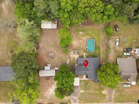 2nd image of 606 Glazner St