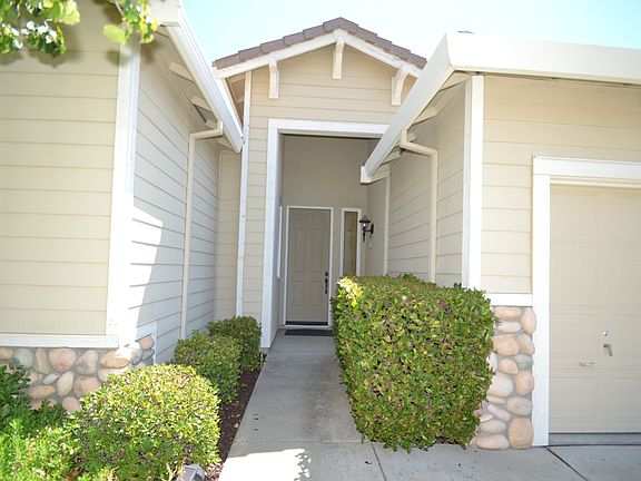 2nd image of 3148 Mount Tamalpais Dr