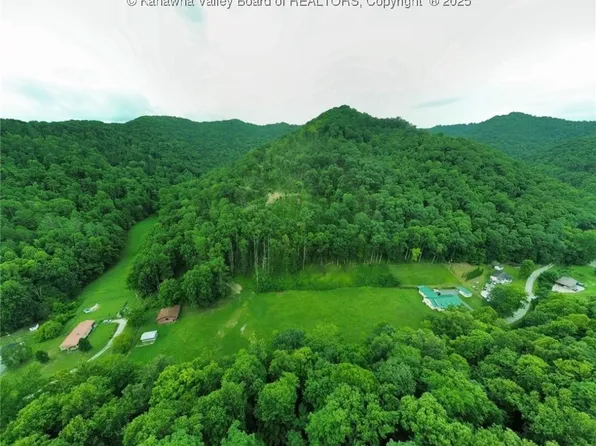 2801 Rock Creek Rd, Foster, WV 25081