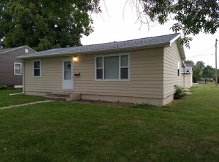 300 N Oak St, Norfolk, NE 68701