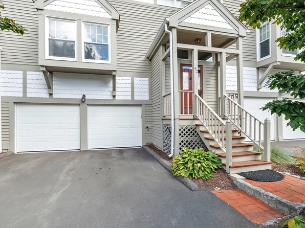 42 Greystone #42, Shelton, CT 06484