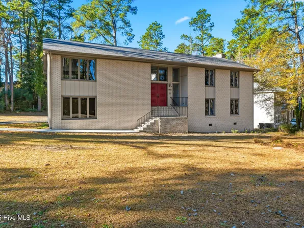 1431 Cumberland Circle, Rockingham, NC 28379