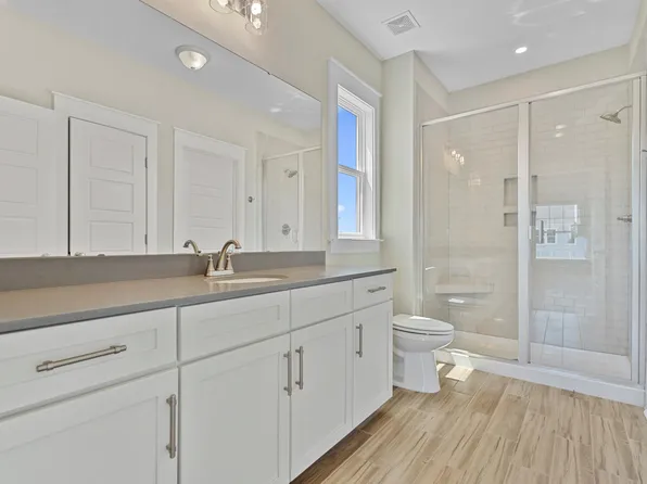 726 Breakers Reef Ln, Huger, SC 29450