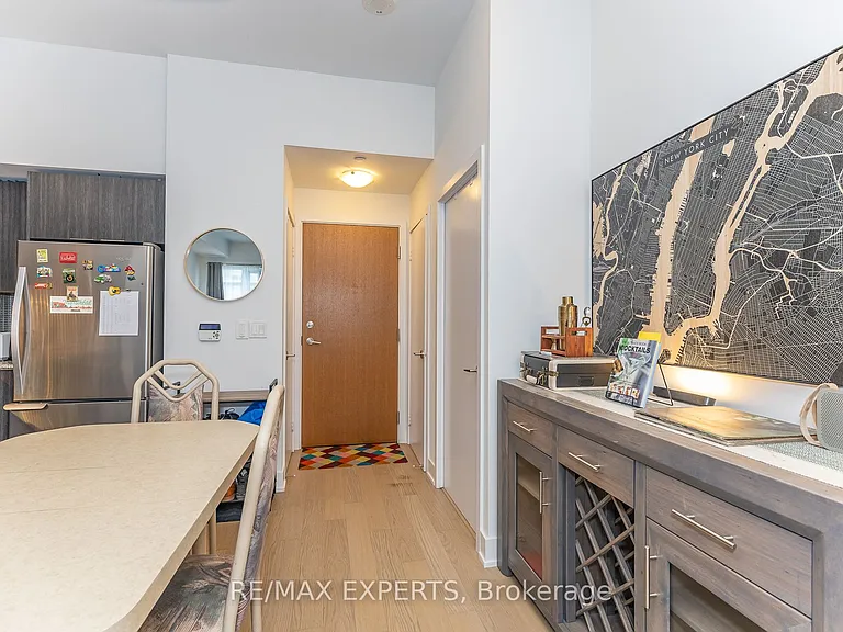 30 Shore Breeze Dr #1215 — Photo 2