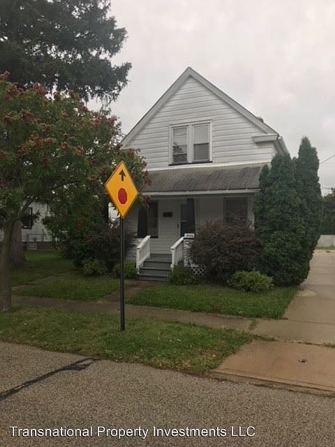 1st image of 19506 Cherokee Ave