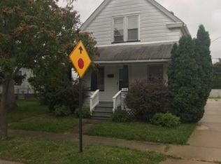 19506 Cherokee Ave, Cleveland, OH 44119