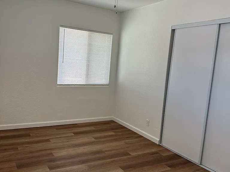 44900 Rubidoux St — Photo 9