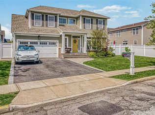 2745 Maple Ave, North Bellmore, NY 11710