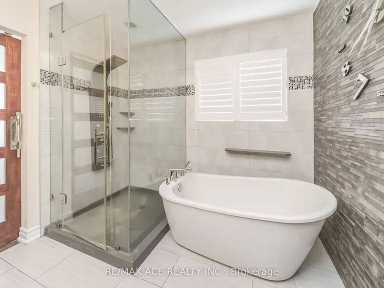 86 Treasure Dr #MAIN — Photo 33