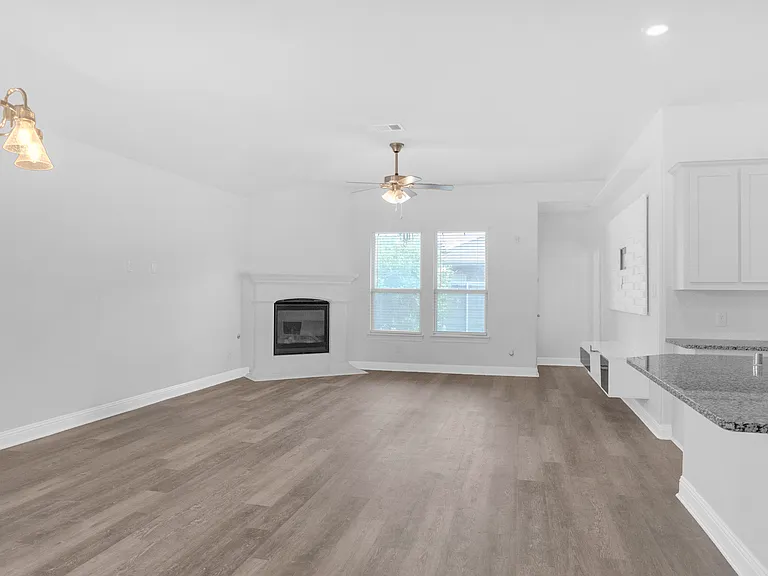 1520 Summit View Ln — Photo 21