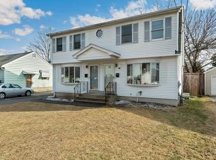 15-17 Watling St, Springfield, MA 01104