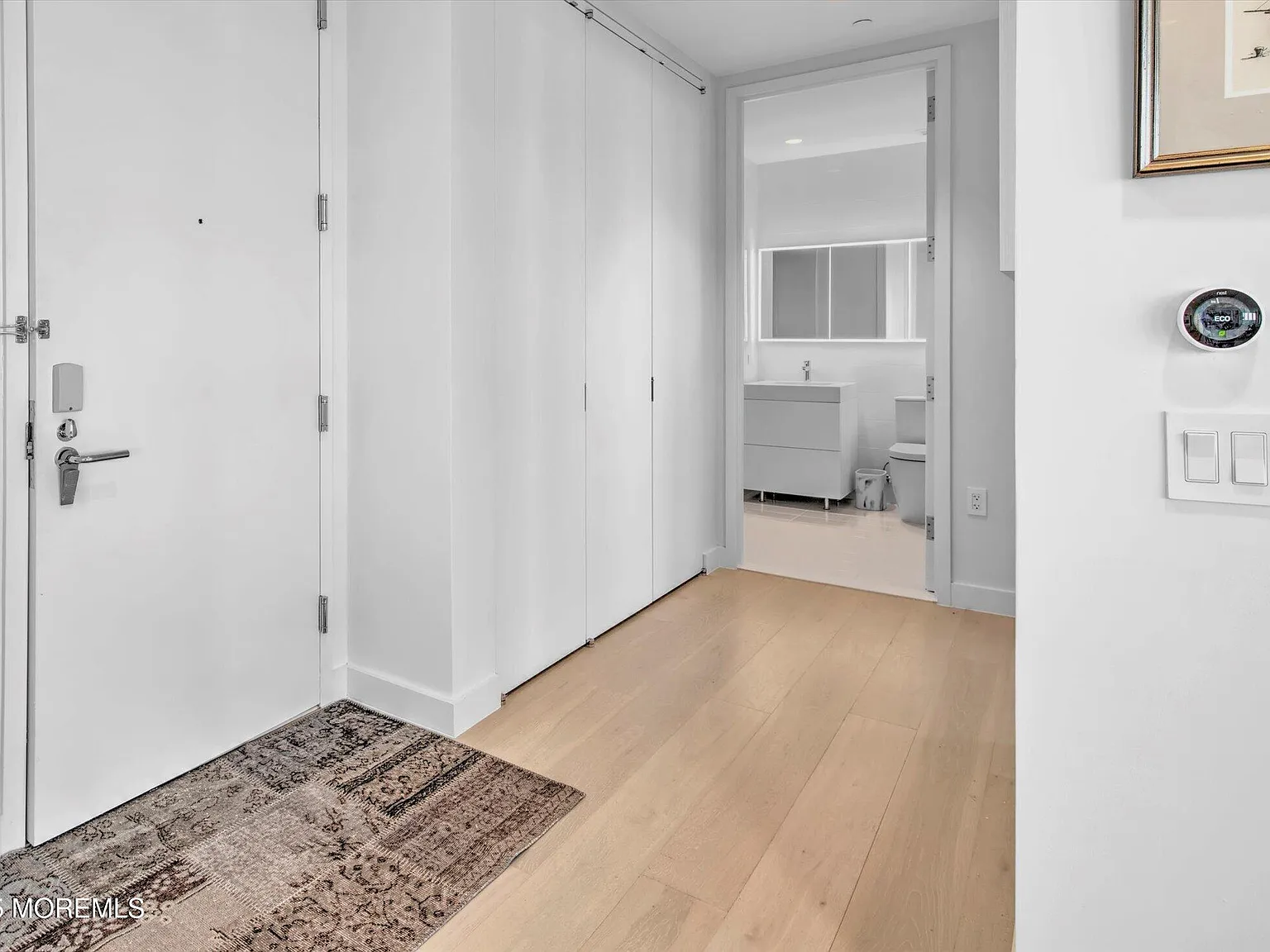 2 bed, 1355 sqft, $9,000 — Photo 2