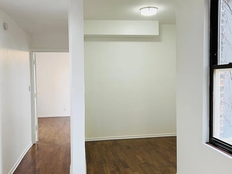 2831 W Washington Blvd #3 — Photo 12