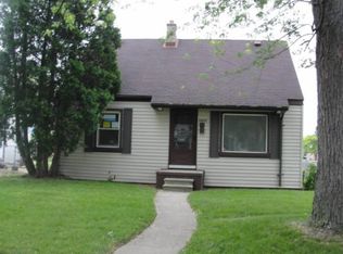 13837 Pearl St, Southgate, MI 48195