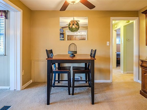 4th image of 5583 Clarene Dr