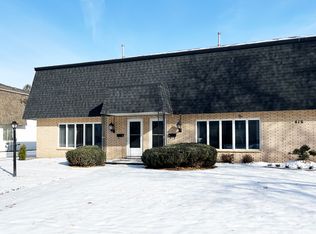 416 Holly Ln, Mankato, MN 56001