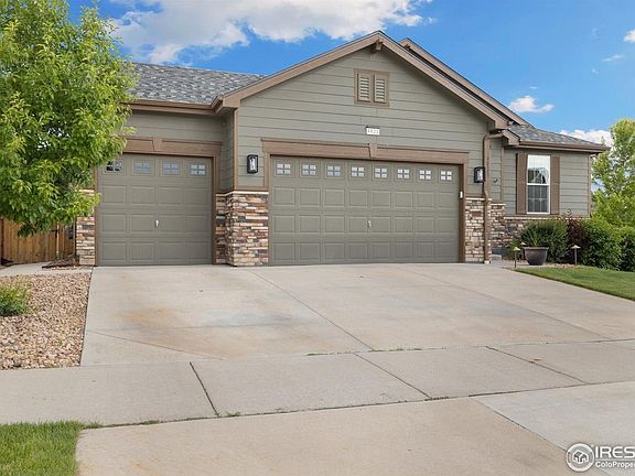 2nd image of 4822 Wildflower Pl