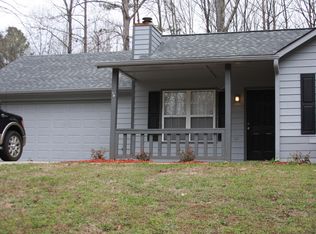 5409 Sugarmill Dr, Flowery Branch, GA 30542