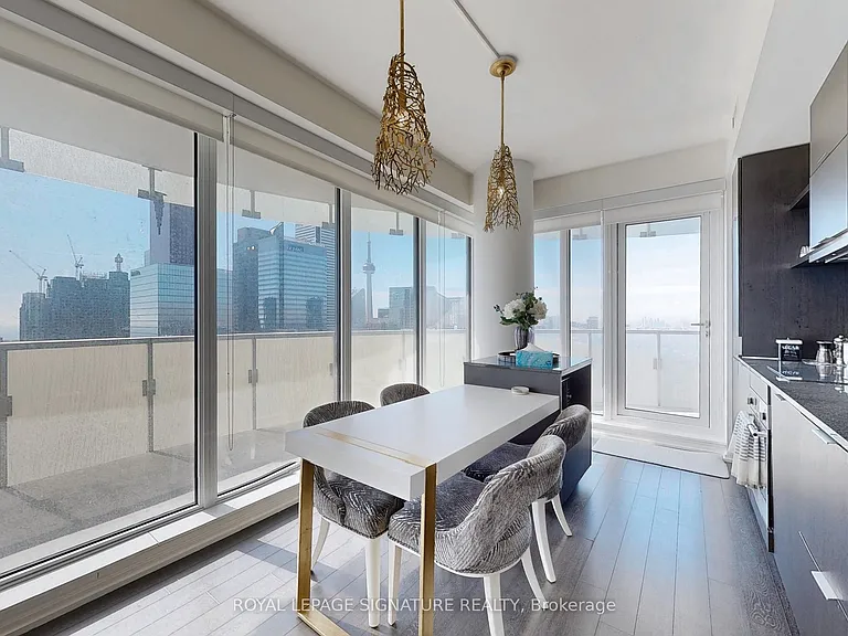197 Yonge St #4409 — Photo 12