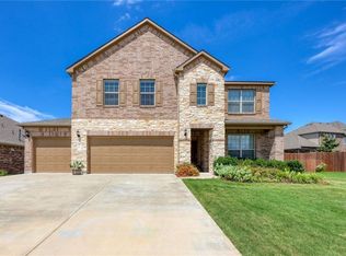 2432 Maxwell Dr, Leander, TX 78641