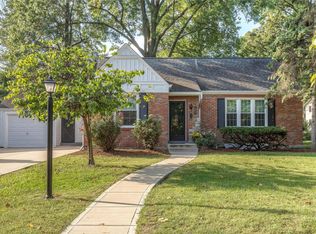 38 Villawood Ln, Saint Louis, MO
