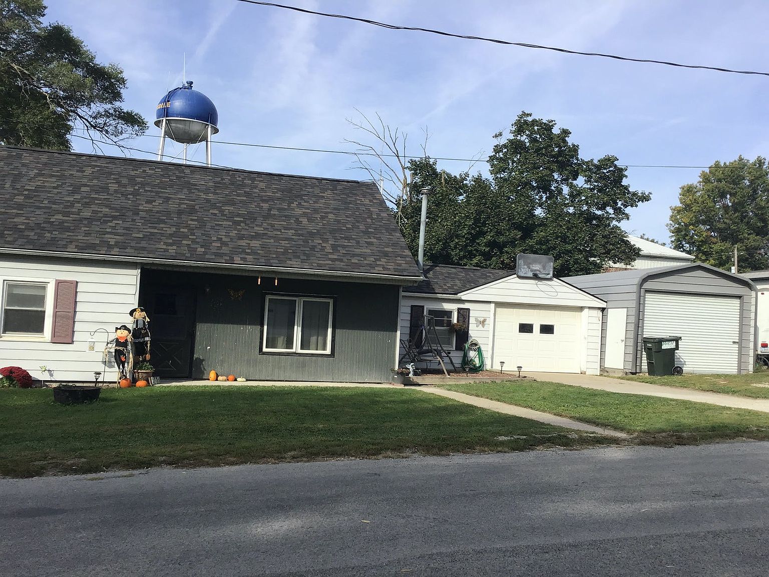 260 Center St, Martensdale, IA 50160 Zillow