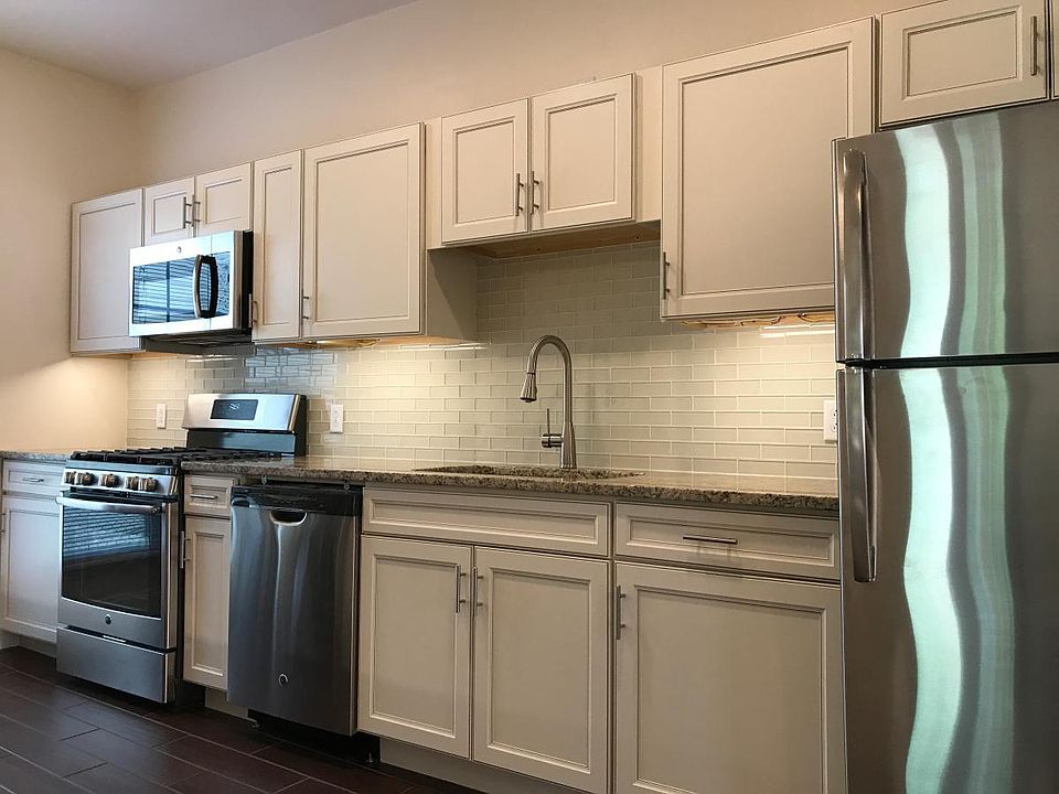 1st image of 312 Hawley Ave